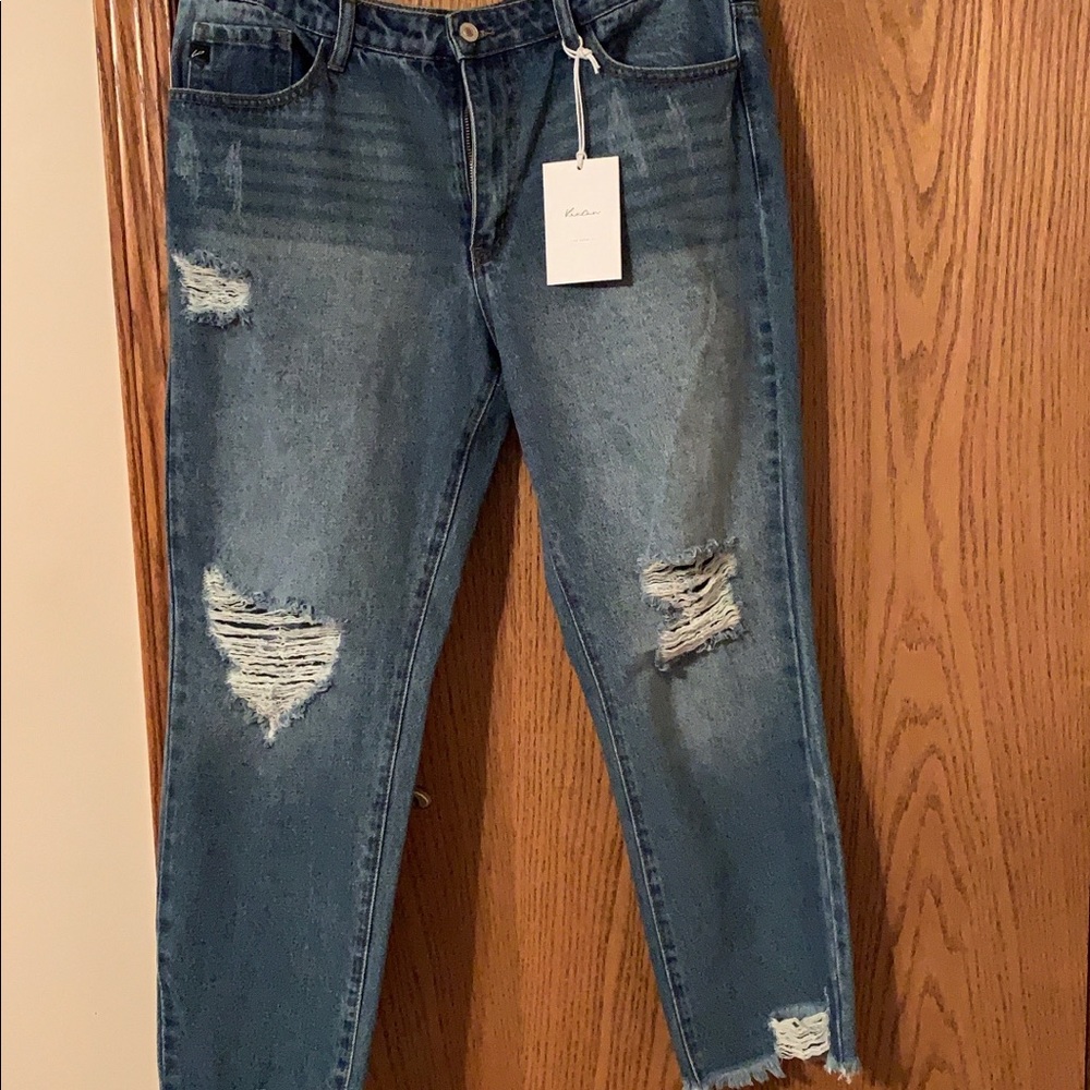 ‼️SOLD‼️ - Picture 2 of 2